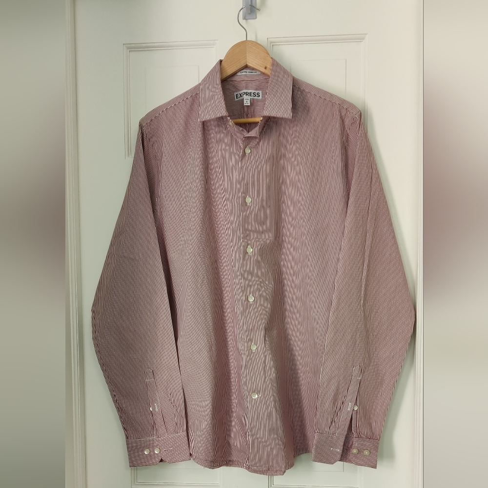 EUC Men's shirt BUTTON DOWN